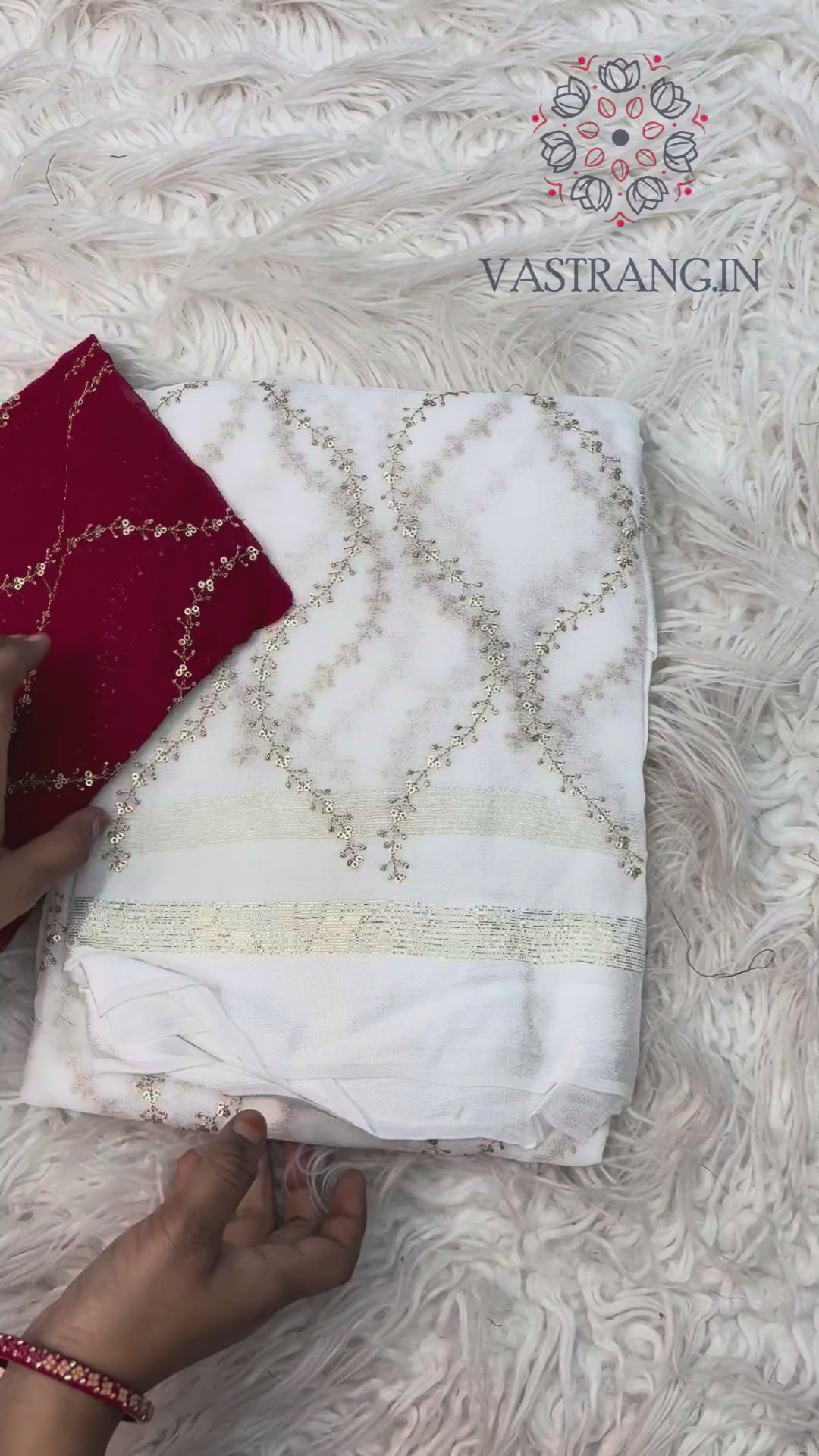 Charming Pure Viscose Georgette Fabric With Satin Border n Embroidered Work Saree With Blissful Blouse Piece