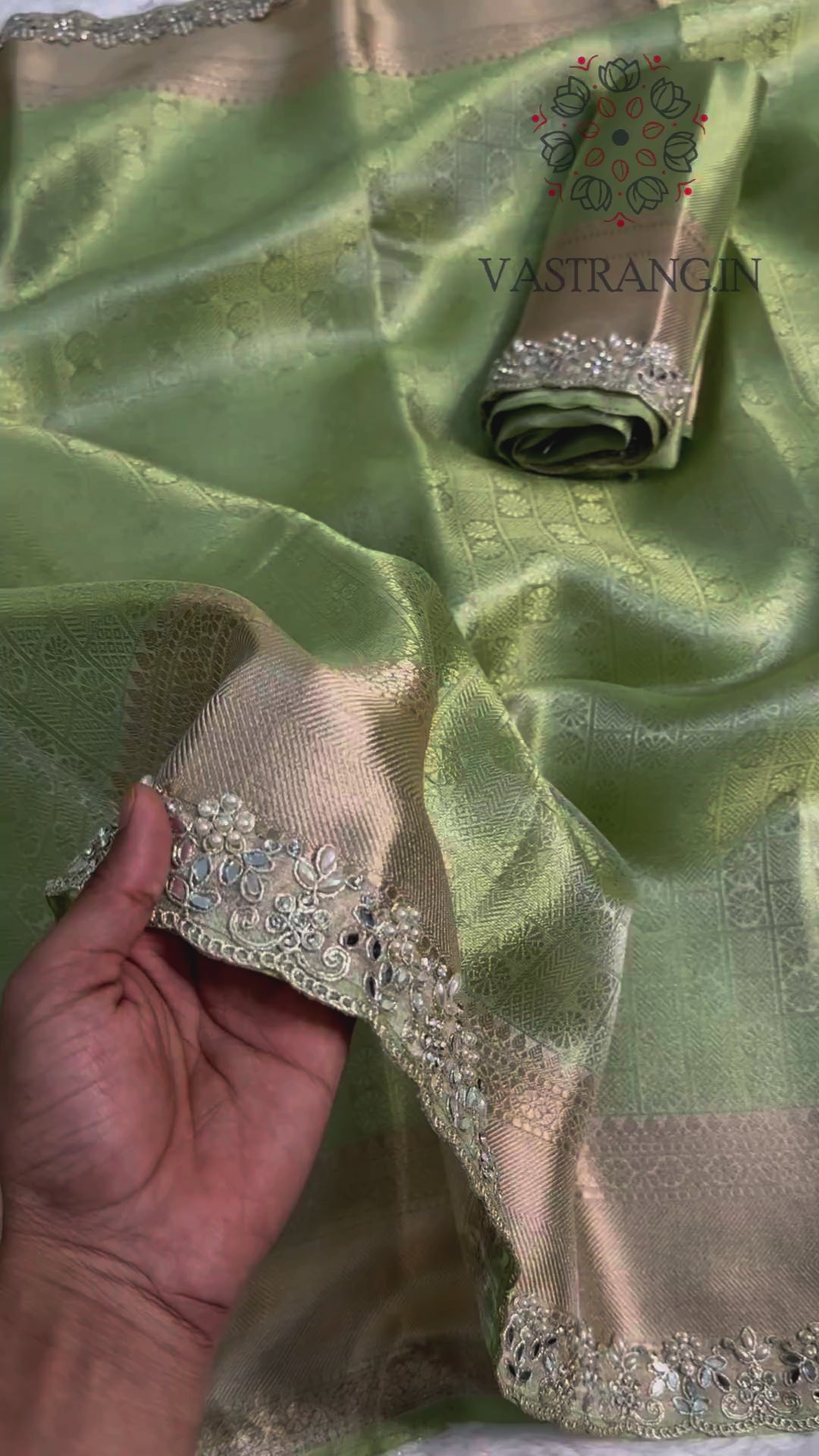 New Function Wear Banarasi Tissue Silk Jacquard Zari Weaving Work Fancy Designer Saree