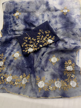 Load image into Gallery viewer, Grey Color Organza Silk Saree With Beautiful Shibori Print With Gota Patti Handwork
